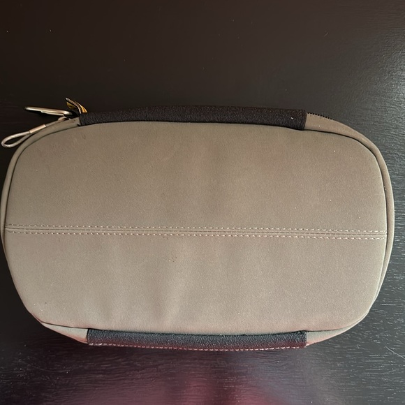 EUC Limited Edition 20 Disc CD DVD Organizer Wallet Holder Case Bag - Tony Hawk - Picture 5 of 5